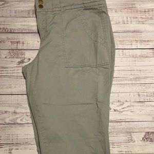 Old Navy Bermuda’s